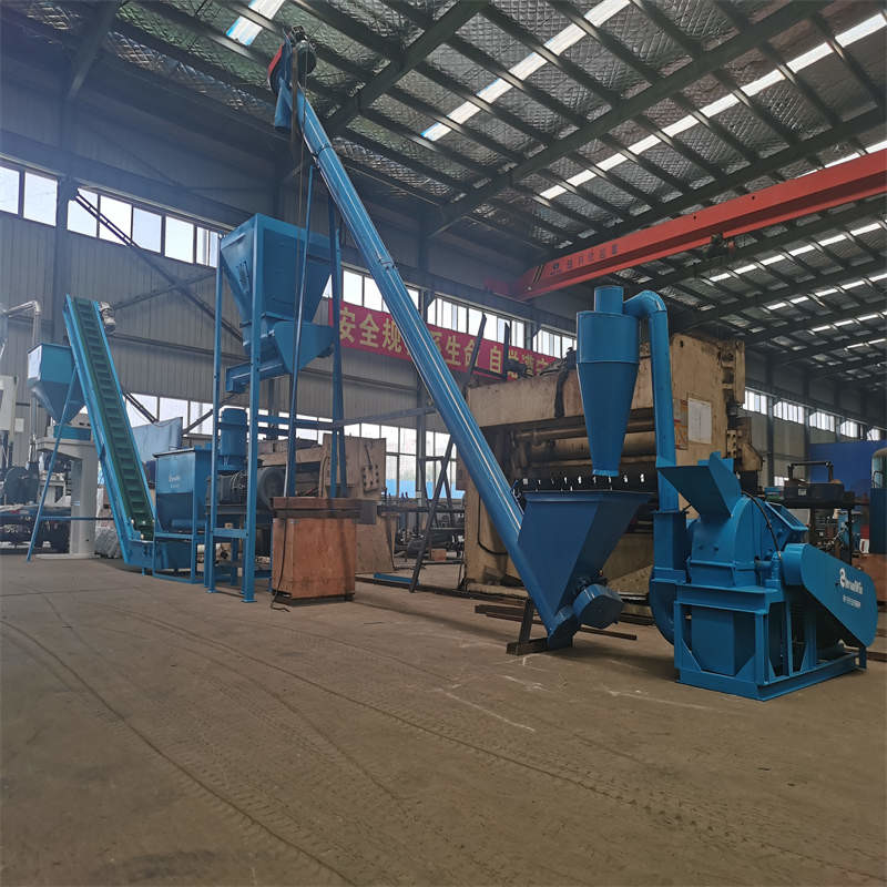 118KW কাঠের পেললেট উত্পাদন লাইন 1000-2000kg/H 2000*500*600cm বৈদ্যুতিক নিয়ন্ত্রণ ক্যাবিনেট