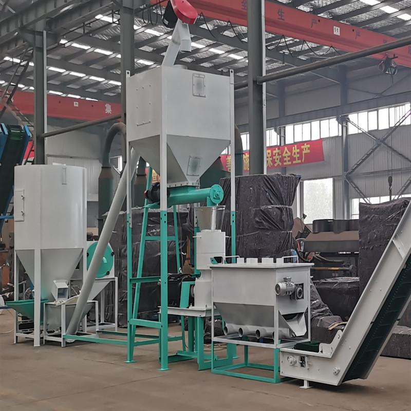 এসজিএস ফিড পেল্ট উত্পাদন লাইন প্রাণী 500-1000kg/H 17*5*5.5m