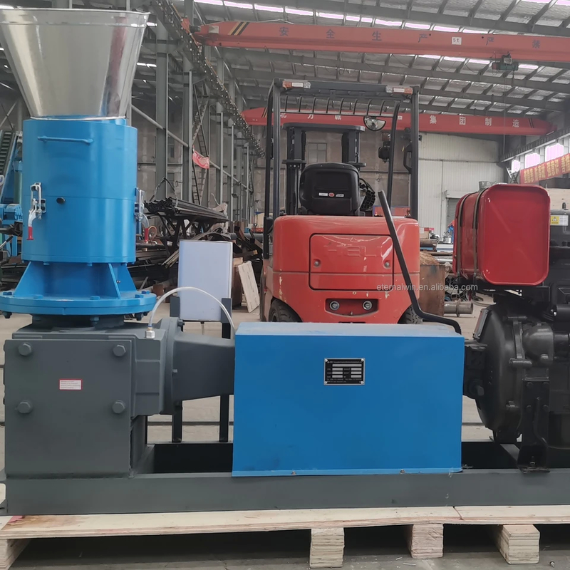 ক্ষমতা পেললেট মেকার 80-600kg/h নিরাপদ কার্বন ইস্পাত খাদ 220V/380V 7.5-37KW
