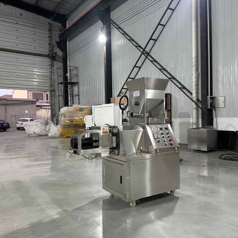 বিড়াল এবং কুকুরের খাদ্য extruder খাদ্য উত্পাদন মেশিন