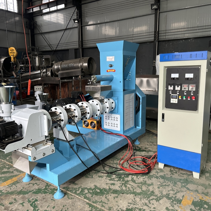 কুকুর পোষা প্রাণী এক্সট্রুশন উৎপাদন লাইন যন্ত্রপাতি ভাসমান মাছের খাদ্য উৎপাদন লাইন তেলাপিয়া মাছের খাদ্যের জন্য