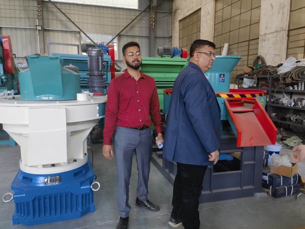 মাছ, হাঁস-মুরগি এবং জলজ খাদ্য, কারখানার মূল্যে ভাসমান মাছের খাদ্য তৈরির মেশিন, গবাদি পশু, কুকুর
পেমেন্ট ও শিপিং শর্তাবলী