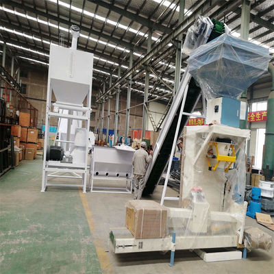 1000 কেজি / এইচ ফিড পেল্ট উত্পাদন লাইন ক্রাশিং মিক্সিং গ্রানুলেশন কুলিং প্যাকেজিং 5in1